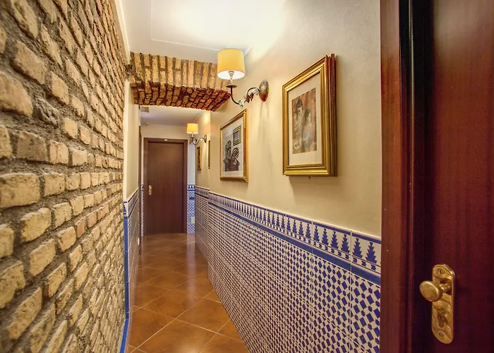 Caravaggio Otel 3*